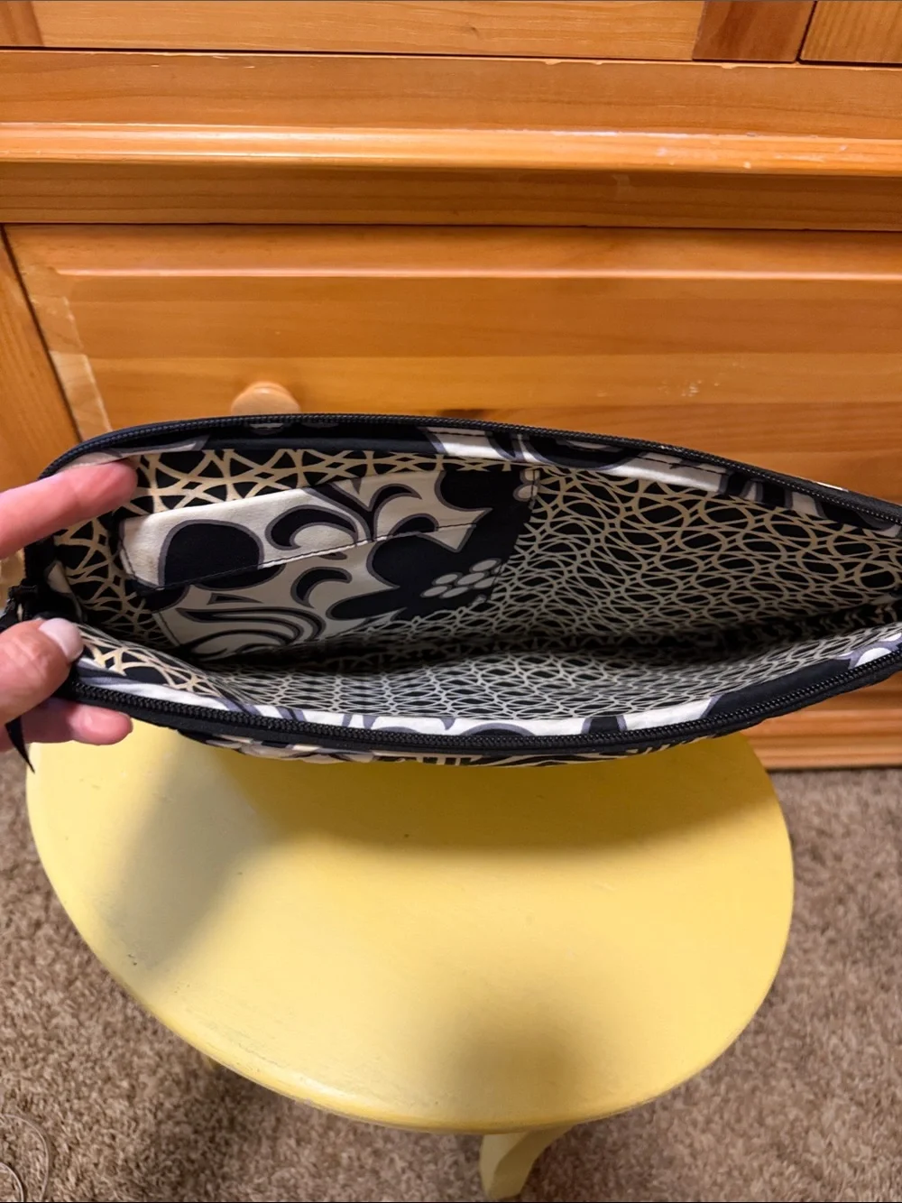 Vera Bradley Night and Day Retired Quilted Laptop Portfolio Case Black & White